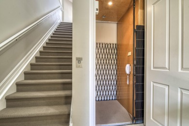 Turnkey 3BR/3BA + Den spacious upstairs condo in Orchid Hammock on Ibis Golf and Country Club in Florida - for sale on GolfHomes.com, golf home, golf lot