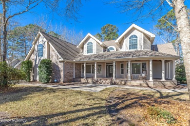 Welcome to this beautiful 4 bedroom/3.5 bath home in the amenity on Carolina National Golf Club in North Carolina - for sale on GolfHomes.com, golf home, golf lot