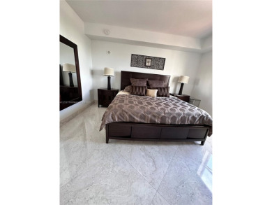 Beautiful modern and spacious Apartment in the heart of Aventura on Turnberry Isle Resort and Club in Florida - for sale on GolfHomes.com, golf home, golf lot