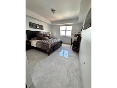 Beautiful modern and spacious Apartment in the heart of Aventura on Turnberry Isle Resort and Club in Florida - for sale on GolfHomes.com, golf home, golf lot