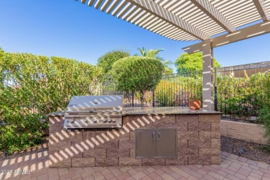 This beautiful Gala model home offers 2 bedrooms, 2 baths plus on Copper Canyon Golf Club in Arizona - for sale on GolfHomes.com, golf home, golf lot