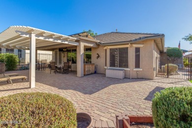 This beautiful Gala model home offers 2 bedrooms, 2 baths plus on Copper Canyon Golf Club in Arizona - for sale on GolfHomes.com, golf home, golf lot