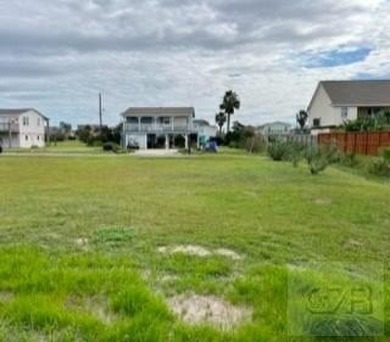 Large Corner lot at the end of a cul-de-sac.  Cleared ready to on Galveston Country Club in Texas - for sale on GolfHomes.com, golf home, golf lot