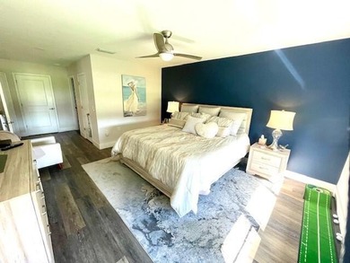 This fabulous OPEN FLOOR PLAN 2/2 at Hunters Run Country Club on Hunters Run Golf and Country Club in Florida - for sale on GolfHomes.com, golf home, golf lot