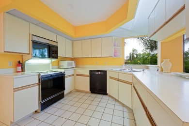 BEAUTIFUL LOCATION ON GOLF COURSE, 3/2/2 ON A CORNER WITH on Eastpointe Country Club in Florida - for sale on GolfHomes.com, golf home, golf lot