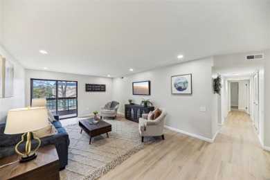 Wow! Beautifully renovated, spacious condo in the heart of Creve on Creve Coeur Golf Course in Missouri - for sale on GolfHomes.com, golf home, golf lot