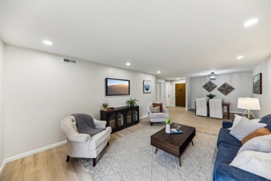 Wow! Beautifully renovated, spacious condo in the heart of Creve on Creve Coeur Golf Course in Missouri - for sale on GolfHomes.com, golf home, golf lot