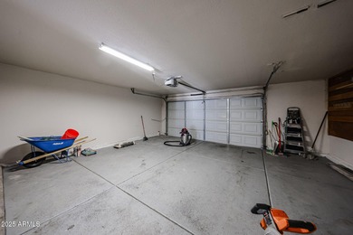 4 bedrooms, 2.5 bathrooms and 2.5 car garage with a large on Arrowhead Country Club in Arizona - for sale on GolfHomes.com, golf home, golf lot