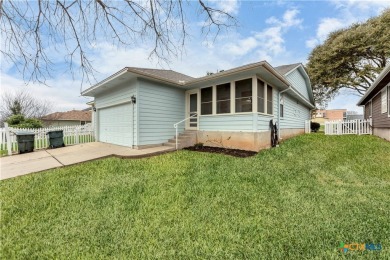 Seller concessions available! Charming and move-in ready home on Plum Creek Golf Club in Texas - for sale on GolfHomes.com, golf home, golf lot