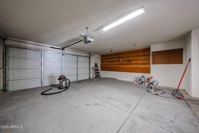 4 bedrooms, 2.5 bathrooms and 2.5 car garage with a large on Arrowhead Country Club in Arizona - for sale on GolfHomes.com, golf home, golf lot