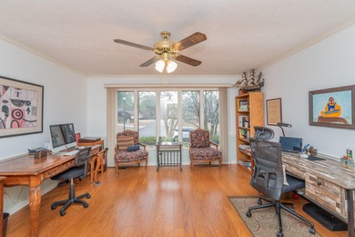 Wonderfully maintained 2-bedroom, 2-bath home located in on Houndslake Country Club in South Carolina - for sale on GolfHomes.com, golf home, golf lot