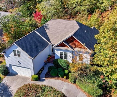 Embrace a carefree lifestyle in Reflections at Houndslake! This on Houndslake Country Club in South Carolina - for sale on GolfHomes.com, golf home, golf lot