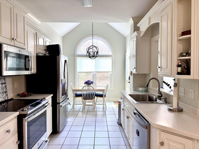 Embrace a carefree lifestyle in Reflections at Houndslake! This on Houndslake Country Club in South Carolina - for sale on GolfHomes.com, golf home, golf lot