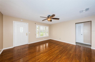One or more photo(s) has been virtually staged. Welcome to on Mainlands Golf Club in Florida - for sale on GolfHomes.com, golf home, golf lot