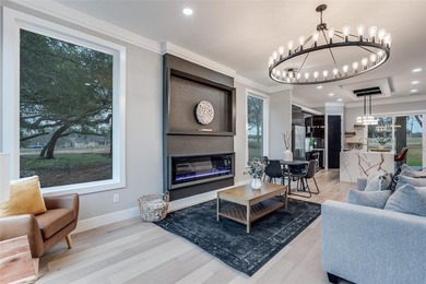 Luxury Living on the 18th Hole at White Bluff Resort

 on White Bluff Resort - New Course in Texas - for sale on GolfHomes.com, golf home, golf lot