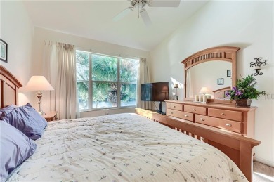 Enjoy the easy living of this inviting 2-bedroom, 2-bathroom on Colonial Country Club in Florida - for sale on GolfHomes.com, golf home, golf lot