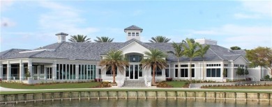 Enjoy the easy living of this inviting 2-bedroom, 2-bathroom on Colonial Country Club in Florida - for sale on GolfHomes.com, golf home, golf lot