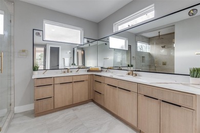 Luxury Living on the 18th Hole at White Bluff Resort

 on White Bluff Resort - New Course in Texas - for sale on GolfHomes.com, golf home, golf lot