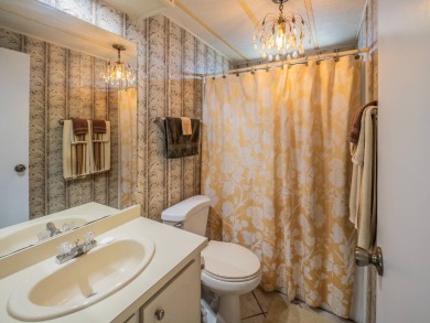 Welcome to this spacious, 2 bedroom, 2 bathroom home with loads on Plantation Golf Club in Florida - for sale on GolfHomes.com, golf home, golf lot