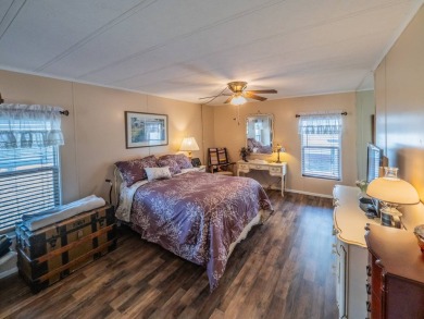 Welcome to this spacious, 2 bedroom, 2 bathroom home with loads on Plantation Golf Club in Florida - for sale on GolfHomes.com, golf home, golf lot