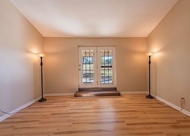 3/3 home on the Riverhill golf course that overlooks Fairway #13 on Riverhill Country Club in Texas - for sale on GolfHomes.com, golf home, golf lot