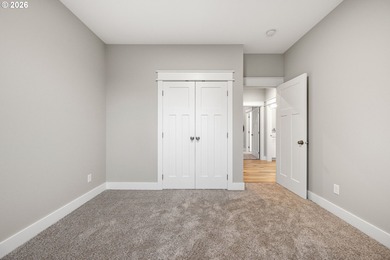 Come see this new build in a quiet Cottage Grove neighborhood on Hidden Valley Golf Course in Oregon - for sale on GolfHomes.com, golf home, golf lot