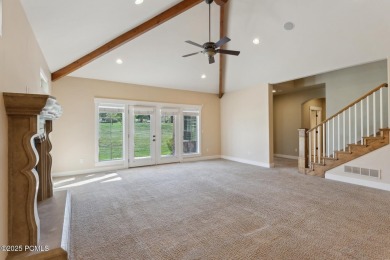 The beautiful rarely available 3 bedroom, 3.5 bath townhome is on Red Ledges Golf Club in Utah - for sale on GolfHomes.com, golf home, golf lot