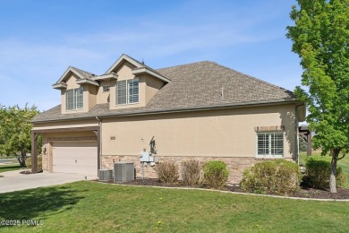 The beautiful rarely available 3 bedroom, 3.5 bath townhome is on Red Ledges Golf Club in Utah - for sale on GolfHomes.com, golf home, golf lot