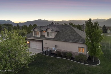 The beautiful rarely available 3 bedroom, 3.5 bath townhome is on Red Ledges Golf Club in Utah - for sale on GolfHomes.com, golf home, golf lot