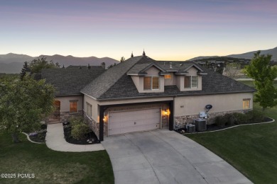 The beautiful rarely available 3 bedroom, 3.5 bath townhome is on Red Ledges Golf Club in Utah - for sale on GolfHomes.com, golf home, golf lot