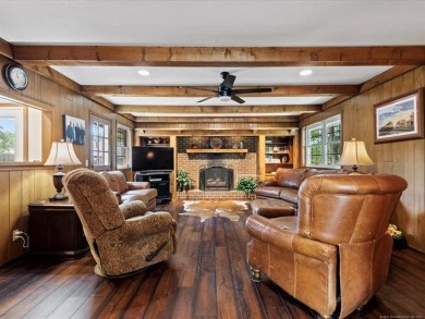 Spacious Home with golf course views in coveted Kenilworth on Hillcrest Country Club in Oklahoma - for sale on GolfHomes.com, golf home, golf lot