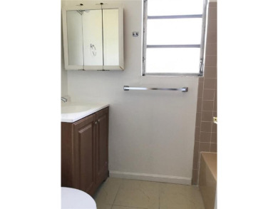 Amazing opportunity to own a spacious 3-bedroom, 2.5-bath on Colony West Country Club in Florida - for sale on GolfHomes.com, golf home, golf lot