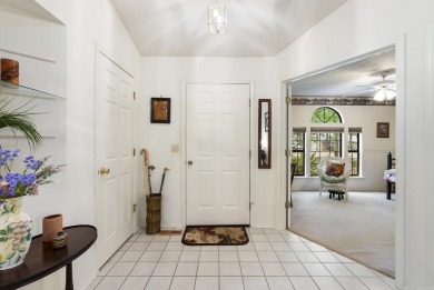 NEW LISTING! All offers due by Tuesday at 5:00 PM! This charming on Coronado Golf Course in Arkansas - for sale on GolfHomes.com, golf home, golf lot