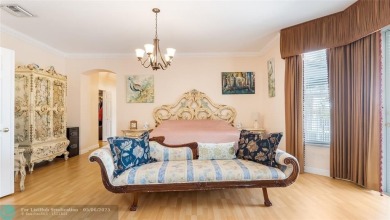 Beautiful 5-bedroom home in the sought-after Madison Green golf on The Links At Madison Green in Florida - for sale on GolfHomes.com, golf home, golf lot
