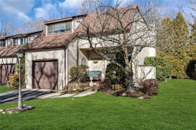 Welcome to this mint townhouse-style end unit condo in the on Glen Head Country Club in New York - for sale on GolfHomes.com, golf home, golf lot