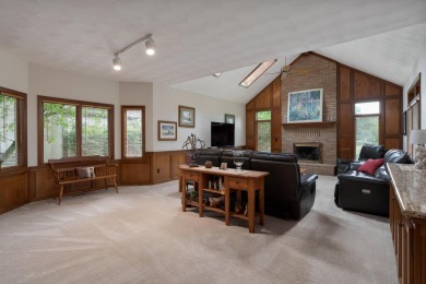 Amazing home in on Country Club At Muirfield Village in Ohio - for sale on GolfHomes.com, golf home, golf lot