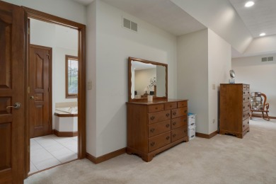 Amazing home in on Country Club At Muirfield Village in Ohio - for sale on GolfHomes.com, golf home, golf lot