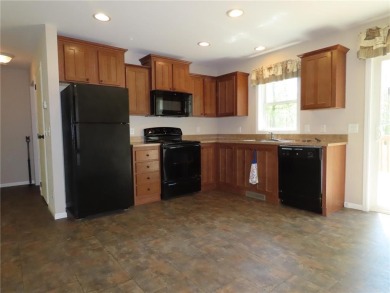 Immaculate 2 bed, 2 bath 1102 Sf, 2012 built home on .45 acres on Hardwoods Golf Club At Mille Lacs in Minnesota - for sale on GolfHomes.com, golf home, golf lot