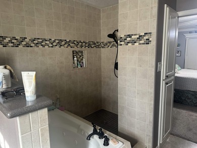 Your perfect home awaits  The upgraded kitchen with commercial on Foxwood Golf Club in Arkansas - for sale on GolfHomes.com, golf home, golf lot