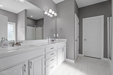 WATERVIEWS! CUL-DE-SAC! GOLF COMMUNITY! BETTER THAN NEW!! NO on Walnut Creek Country Club in North Carolina - for sale on GolfHomes.com, golf home, golf lot