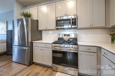 Immaculate End-Unit townhome in the sought-after Windhaven on Tega Cay Golf Club in South Carolina - for sale on GolfHomes.com, golf home, golf lot