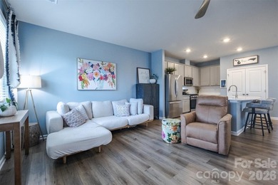 Immaculate End-Unit townhome in the sought-after Windhaven on Tega Cay Golf Club in South Carolina - for sale on GolfHomes.com, golf home, golf lot