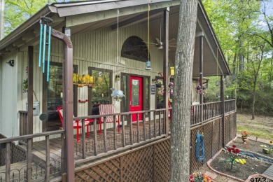 Yes this 2BD 2BA is the perfect weekend getaway, and it is on Holly Lake Ranch Golf Club in Texas - for sale on GolfHomes.com, golf home, golf lot