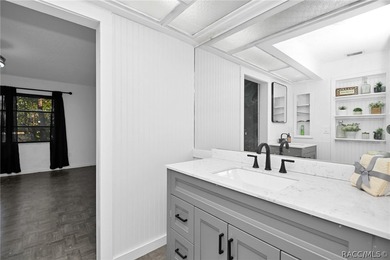 Updated and freshly painted cottage style home with 2 nice size on Sugarmill Woods Golf and Country Club in Florida - for sale on GolfHomes.com, golf home, golf lot