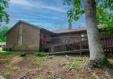 Affordable nice condo. Featuring den with wood burning fireplace on Lakewood Golf Course in Alabama - for sale on GolfHomes.com, golf home, golf lot