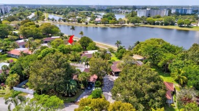 Must see LAKEFRONT villa with over 1,800 SQ. FT. under air on Palm-Aire Country Club and Resort - Palms in Florida - for sale on GolfHomes.com, golf home, golf lot