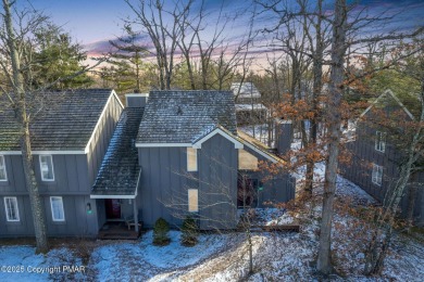 SNOW RIDGE VILLAGE TOWNHOUSE Enjoy All Four Seasons in Jack on Jack Frost National Golf Course in Pennsylvania - for sale on GolfHomes.com, golf home, golf lot