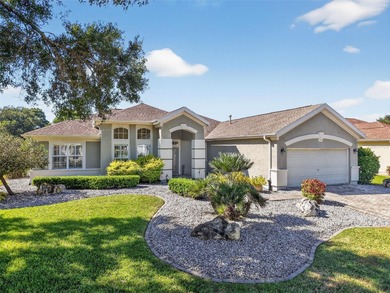 Beautiful home in Del Webb Spruce Creek Golf & Country Club on Eagle Ridge At Spruce Creek Country Club in Florida - for sale on GolfHomes.com, golf home, golf lot