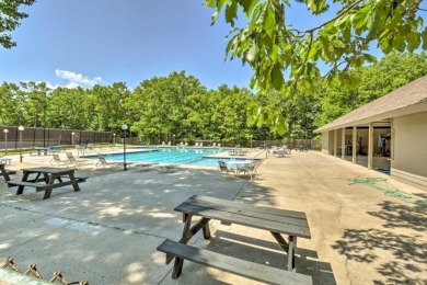Welcome to this delightful mountain retreat in the desirable on Bent Tree Golf Course in Georgia - for sale on GolfHomes.com, golf home, golf lot