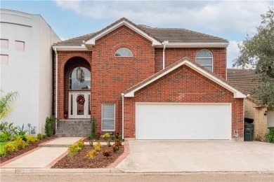 Welcome to your dream home! This stunning, completely remodeled on The Club At Cimarron in Texas - for sale on GolfHomes.com, golf home, golf lot